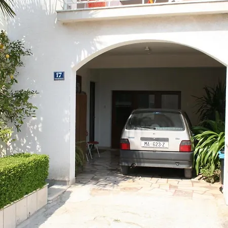 518b Apartament Podgora